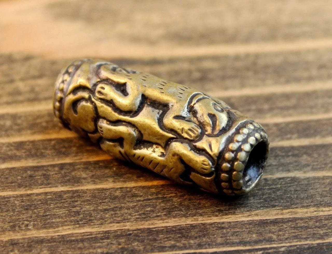 Afghani Bead