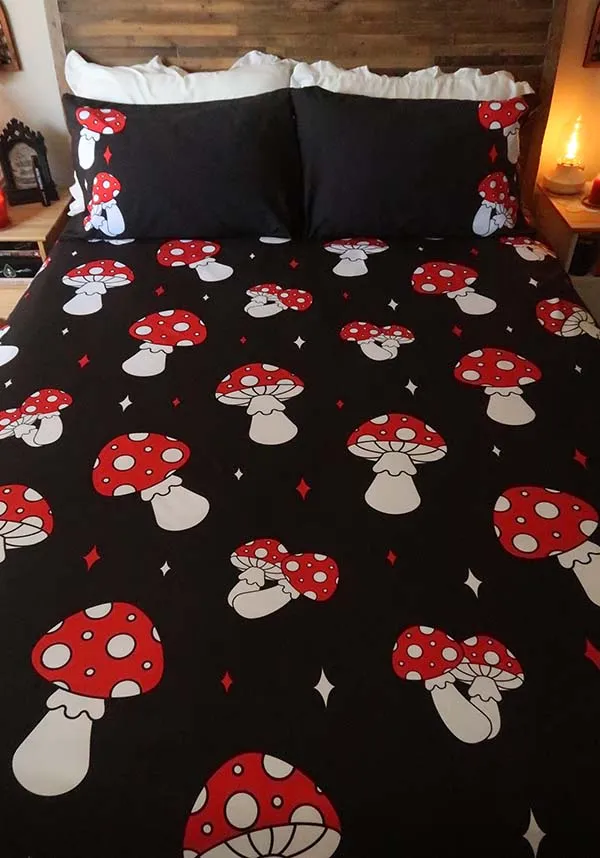 Amanita Nightmare | QUEEN QUILT SET