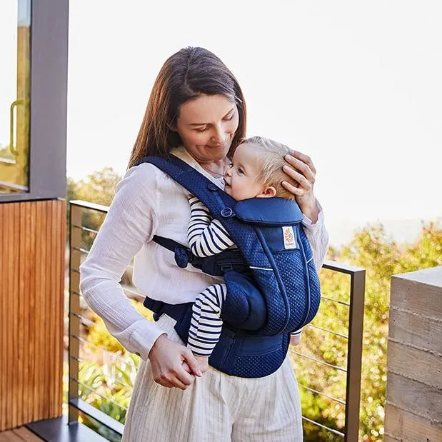Ergobaby Omni Breeze- Midnight Blue