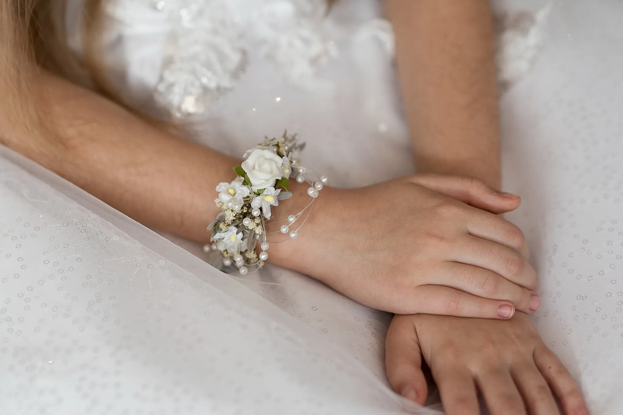 First holy communion bracelet with pearls
