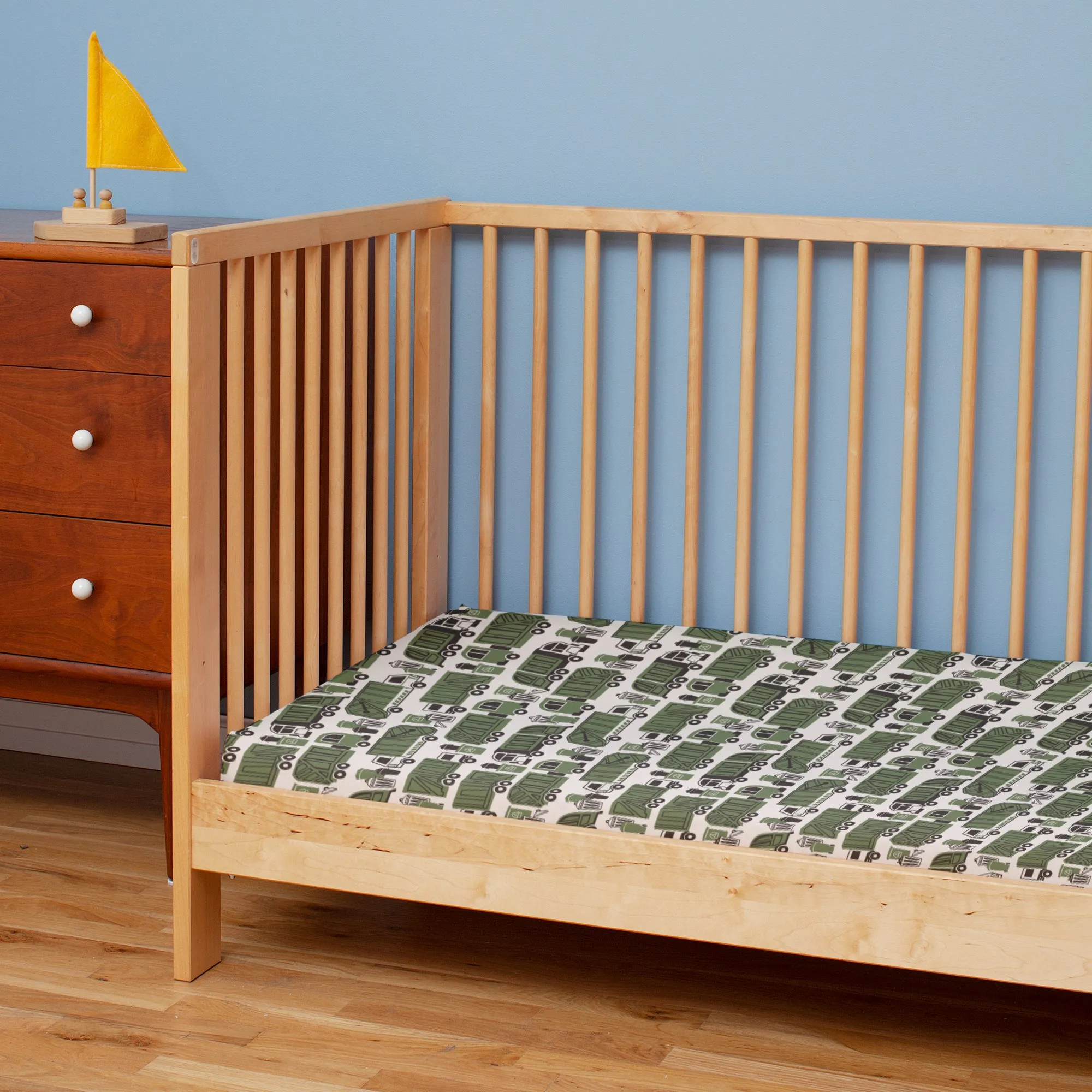 Fitted Crib Sheet - Garbage & Recycling Green