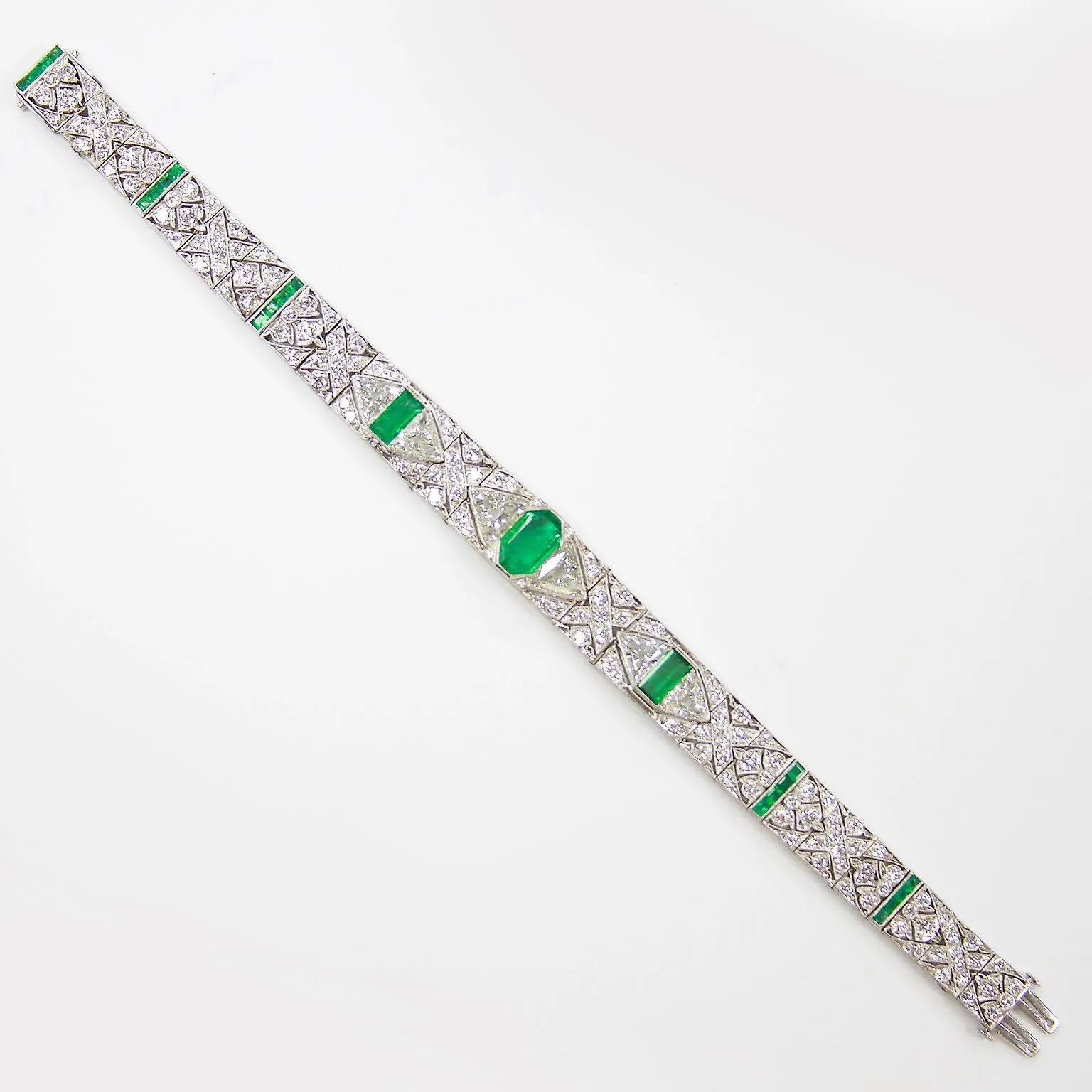 Gattle & Co Art Deco Colombian Emerald Diamond Bracelet