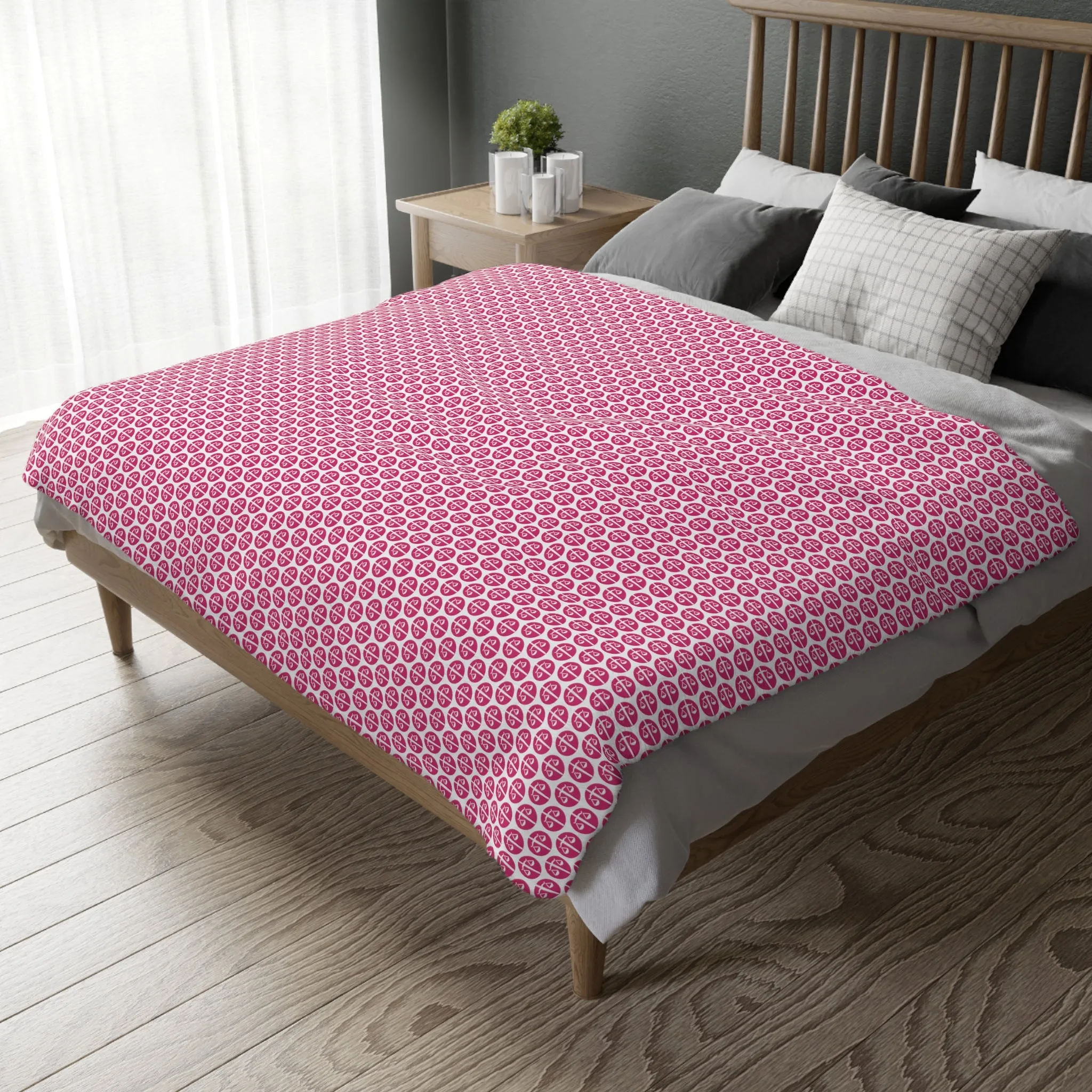 Sword and Scale Velveteen Microfiber Blanket